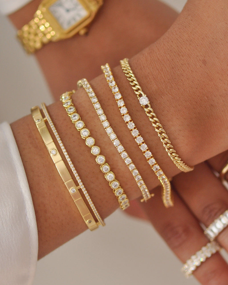 Noire Tennis Bracelet