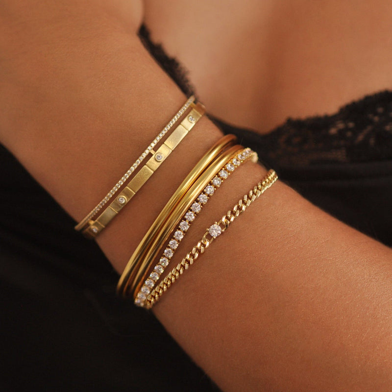 Noire Tennis Bracelet