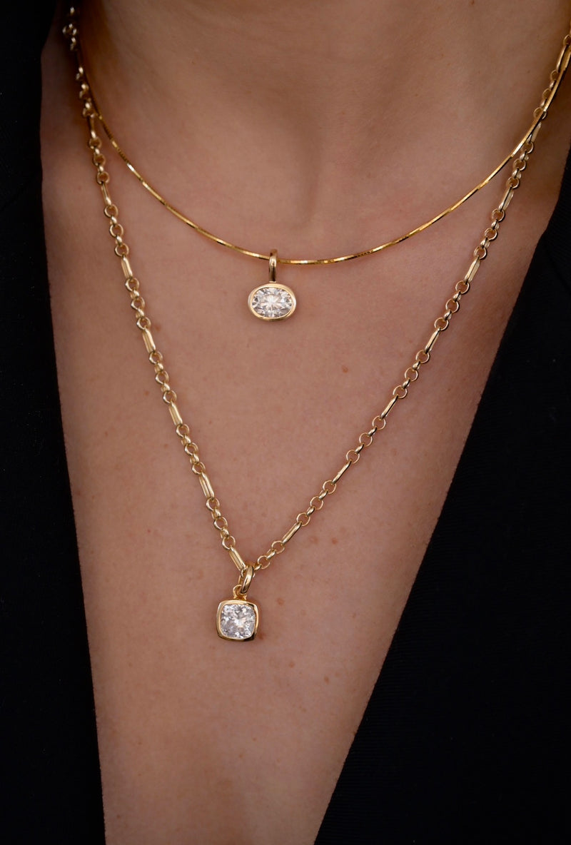 Oval Bezel Gold Collar Necklace