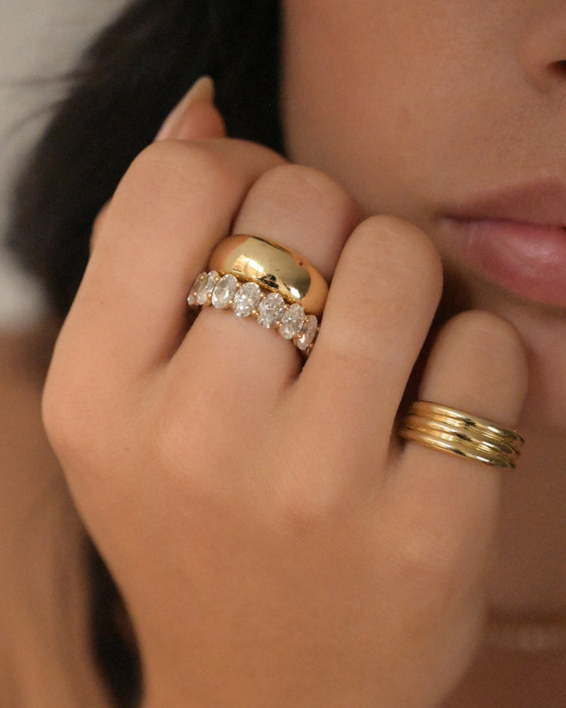 Oval Eternity Ring - Lab Grown
